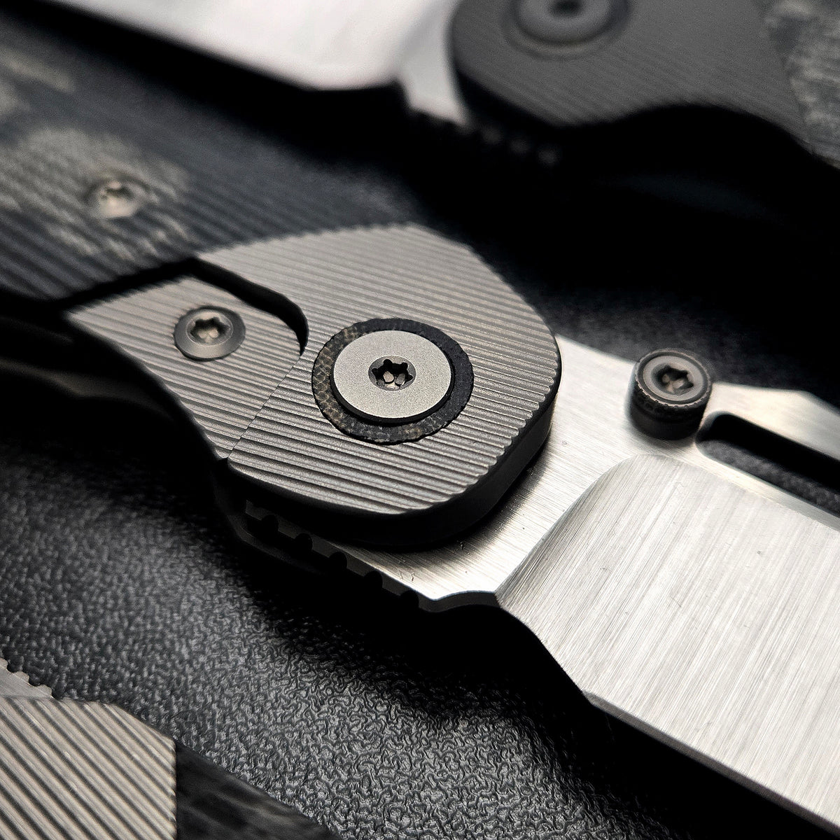 New Breed EDC Iron Striker(Preorder)